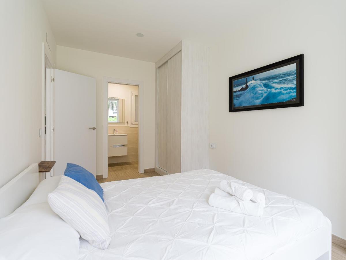 Homeforguest Modern Apartment In Las Canteras With Parking Лас Палмас де Гран Канария Екстериор снимка