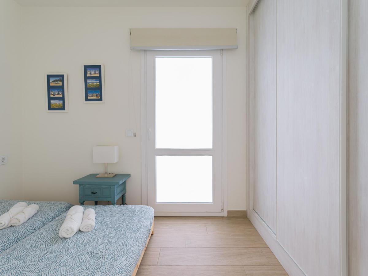 Homeforguest Modern Apartment In Las Canteras With Parking Лас Палмас де Гран Канария Екстериор снимка